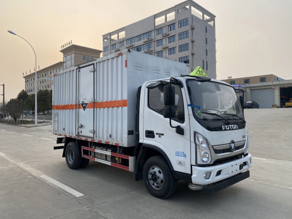 楚勝牌CSC5088XFWB6腐蝕性物品廂式運輸車